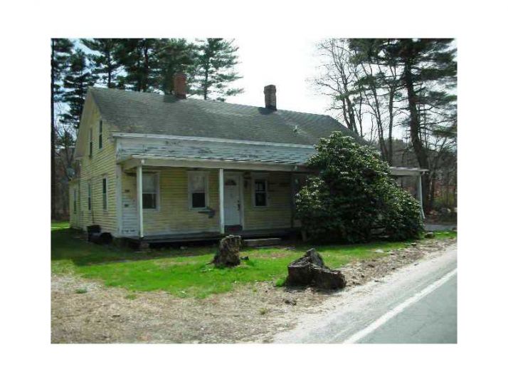 71 Hill Farm Rd, Coventry, RI 02816