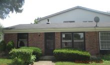 25 Hywood Lane Bolingbrook, IL 60440