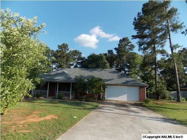 237 Amber Ln, Harvest, AL 35749