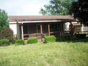 250 Dale Ave, Franklin, OH 45005