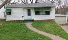 350 Meadowbrook Dr Clinton, IA 52732