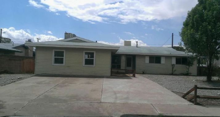 1109 Mckinley Ave, Alamogordo, NM 88310