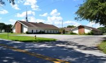 1633 Lake Ave NE Largo, FL 33771