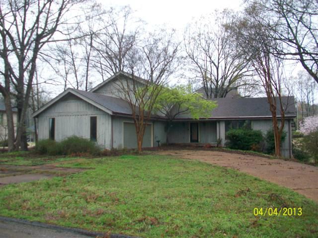 2102 Daugherty Ave, Tupelo, MS 38804