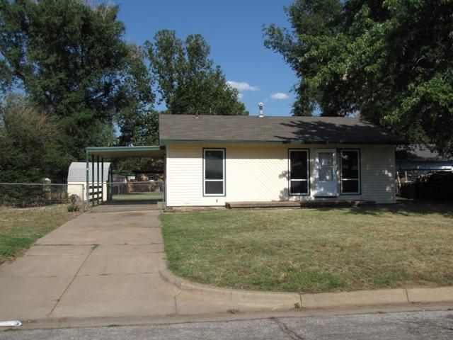 3510 S Bonn Ave, Wichita, KS 67217