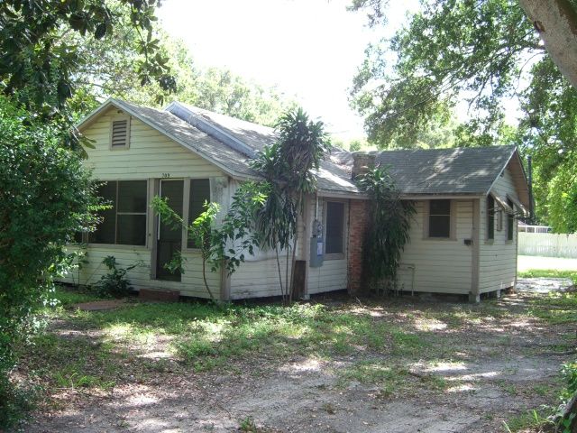 709 Smith St, Clearwater, FL 33756