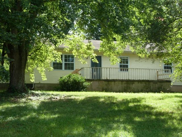 209 Stone St, Seymour, TN 37865