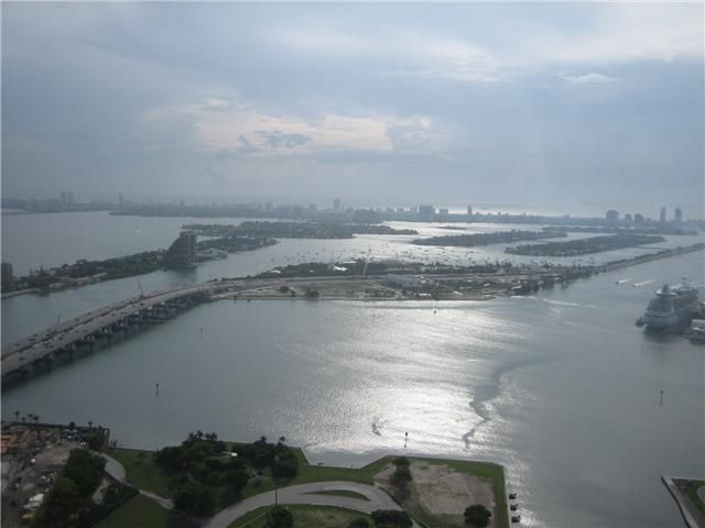 900 BISCAYNE BL # 5705, Miami, FL 33132
