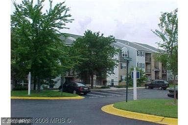 8201 Whispering Oaks Way Apt 102, Gaithersburg, MD 20879