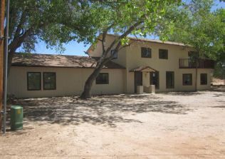 32 County Road 127, Espanola, NM 87532