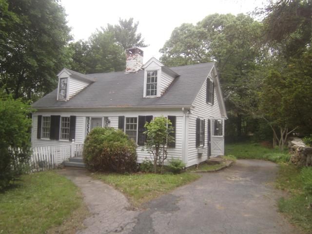 44 Old Great Rd, North Smithfield, RI 02896
