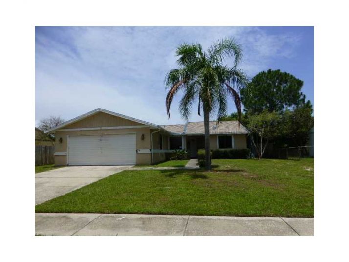 642 Timber Bay Cir E, Oldsmar, FL 34677