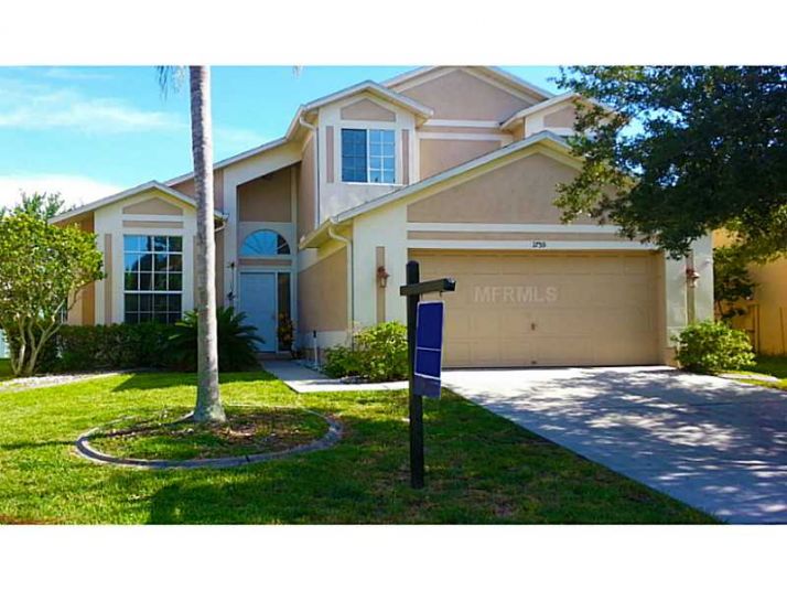 1755 Hawthorne Ct, Oldsmar, FL 34677