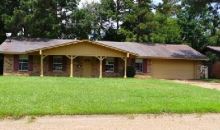 240 Riveria Dr Jackson, MS 39211