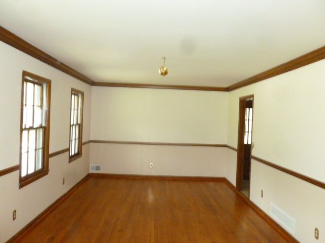 4573 Bouldercrest Rd, Ellenwood, GA 30294