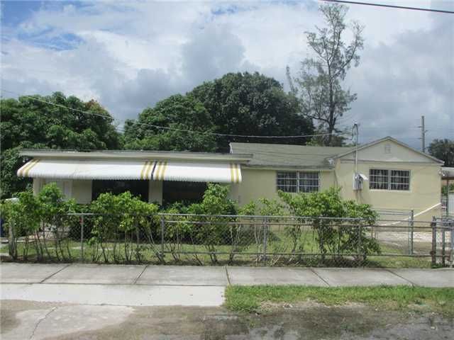 2383 Nw 87th Ter, Miami, FL 33147