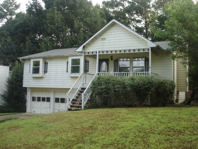 2381 Trenton Dr, Canton, GA 30115