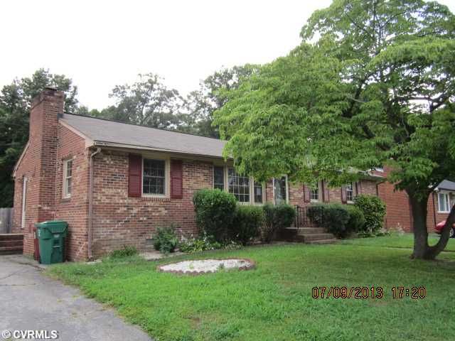 1214 W Roslyn Rd, Colonial Heights, VA 23834