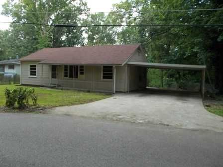 314 Lake Hill Dr, Vicksburg, MS 39180