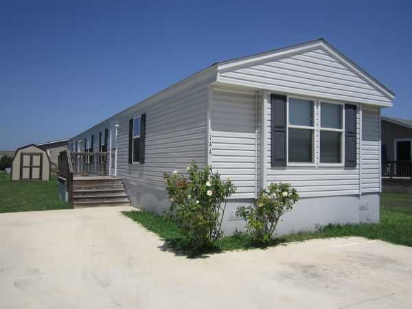 144 Coral Lane, San Marcos, TX 78666