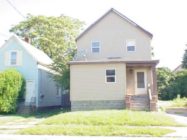 26 Caldwell Pl, Buffalo, NY 14218