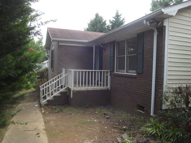 515 Meadowview Dr, Monroe, NC 28110