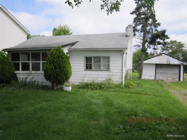 35595 Hamer St, New Baltimore, MI 48047