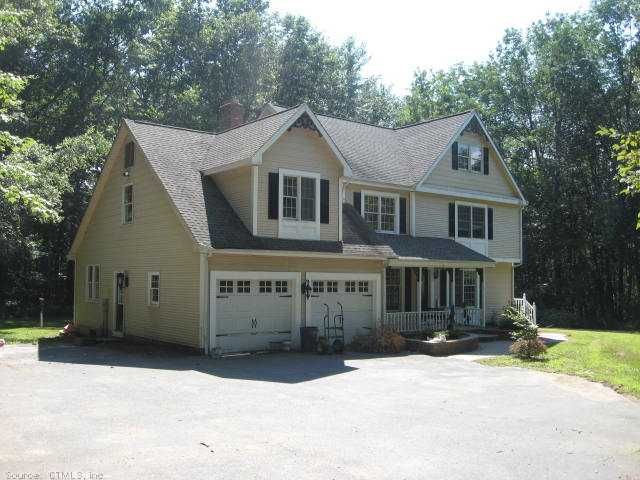 32 Rustlewood Dr, Southington, CT 06489