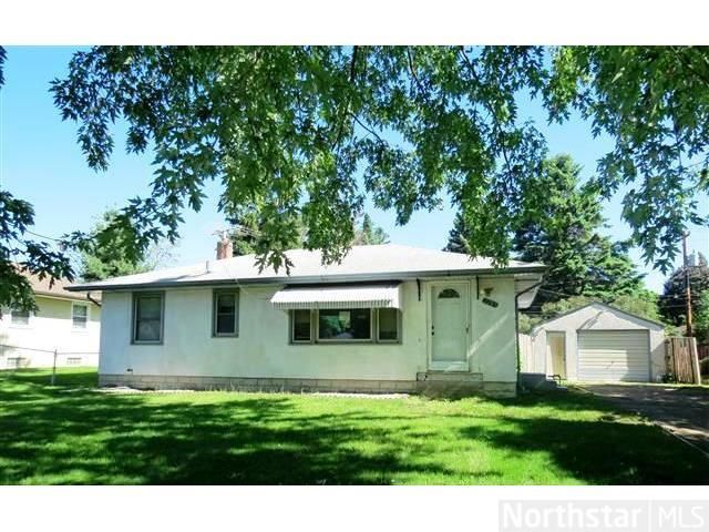 2285 17th Ave E, Saint Paul, MN 55109