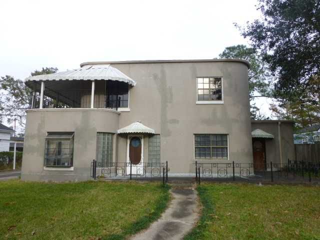 15 Gelbke Dr, Gretna, LA 70053