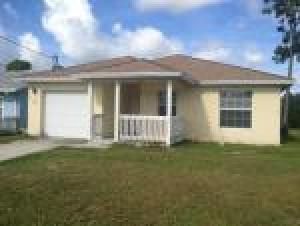 5182 Se Flounder Ave, Stuart, FL 34997