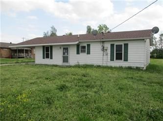 2102 E Lake St, Paragould, AR 72450