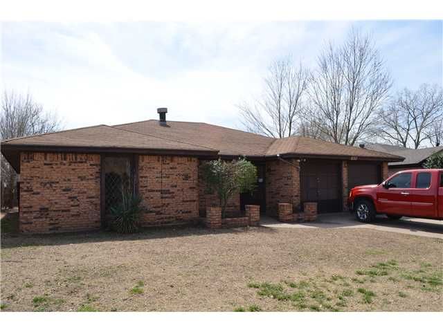 8212 Nw 7th St, Oklahoma City, OK 73127