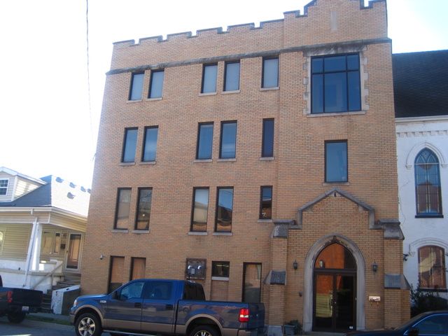 229 Walnut St, Jeffersonville, IN 47130
