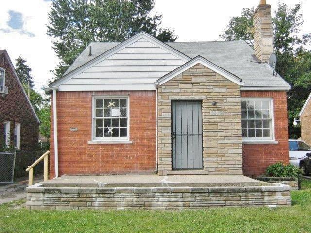 5219 Chalmers St, Detroit, MI 48213