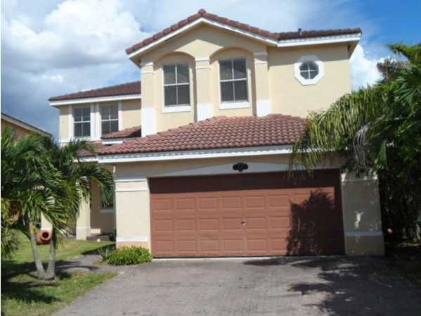 2041 SW 150 AV, Miami, FL 33185