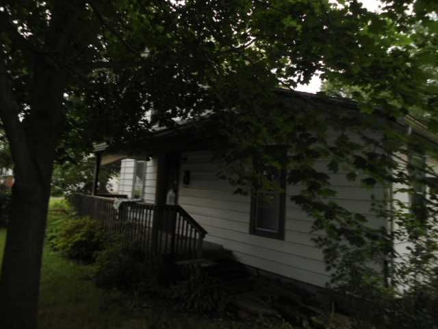 470 S Van Buren Ave, Barberton, OH 44203