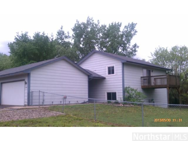 13200 James Ave S, Burnsville, MN 55337