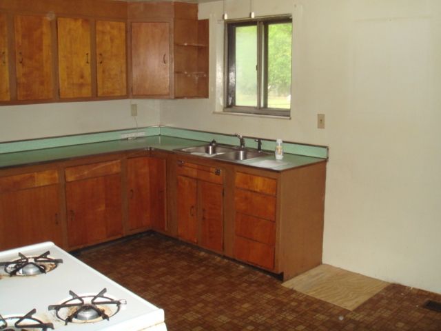 1324 S J St, Richmond, IN 47374