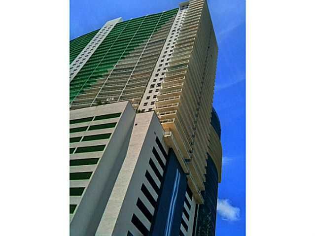 1200 BRICKELL BAY DR # 4301, Miami, FL 33131