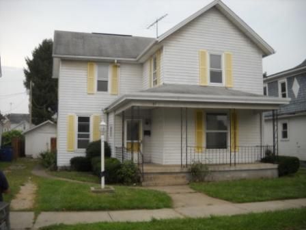 67 Wing St, Newark, OH 43055