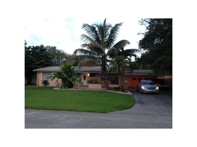 8240 SW 93 ST, Miami, FL 33156