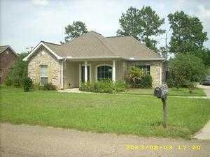 415 Silverstone Cir, Ponchatoula, LA 70454