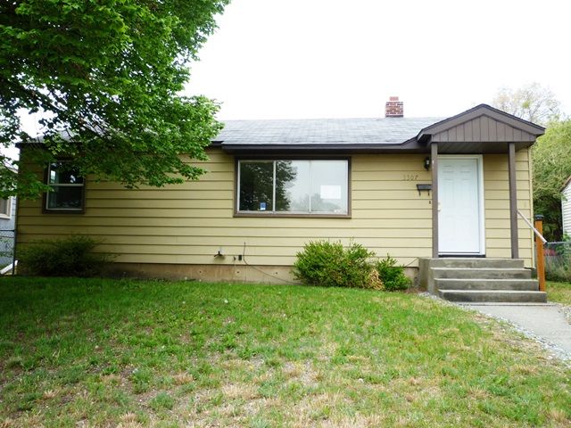 3307 E Jackson Avenue, Spokane, WA 99217