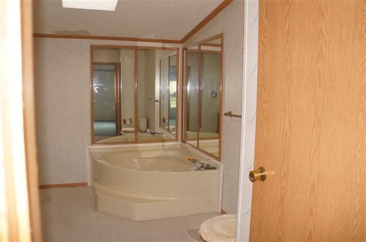 13190 Lakeview Cour, Pound, WI 54161