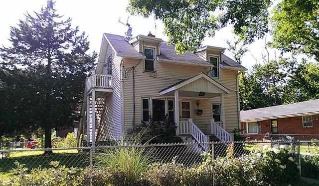 1127 Corbin St, Rockford, IL 61102