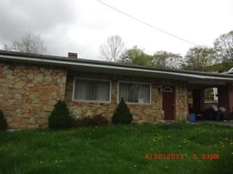 19 Glenview Ter, Cumberland, MD 21502