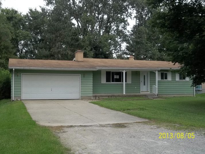 5067 Dennis St, Flint, MI 48506