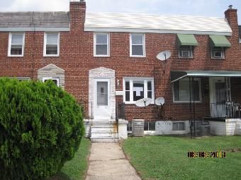 7470 School Ave, Dundalk, MD 21222
