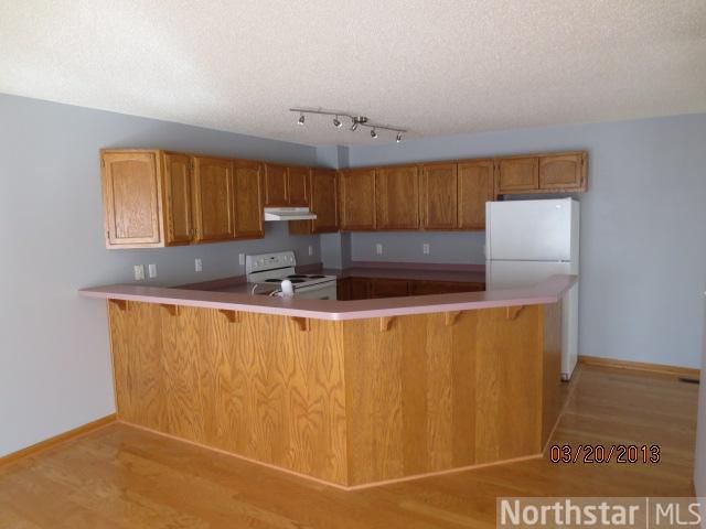 11678 Millpond Ave # 120, Burnsville, MN 55337